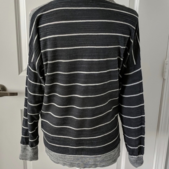 LOFT Relaxed Fit Dolman Sleeve Peep Shoulder Stripe Knit Sweater size Large - Picture 5 of 8